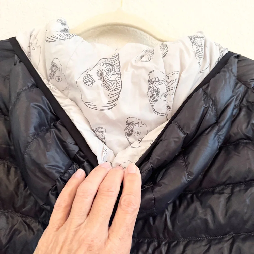 Uniqlo SPRZ NY Andy Warhol Ultra Light Down Jacket Black Mens Small Skull Print